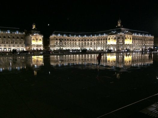 Bordeaux vue de la Garonne