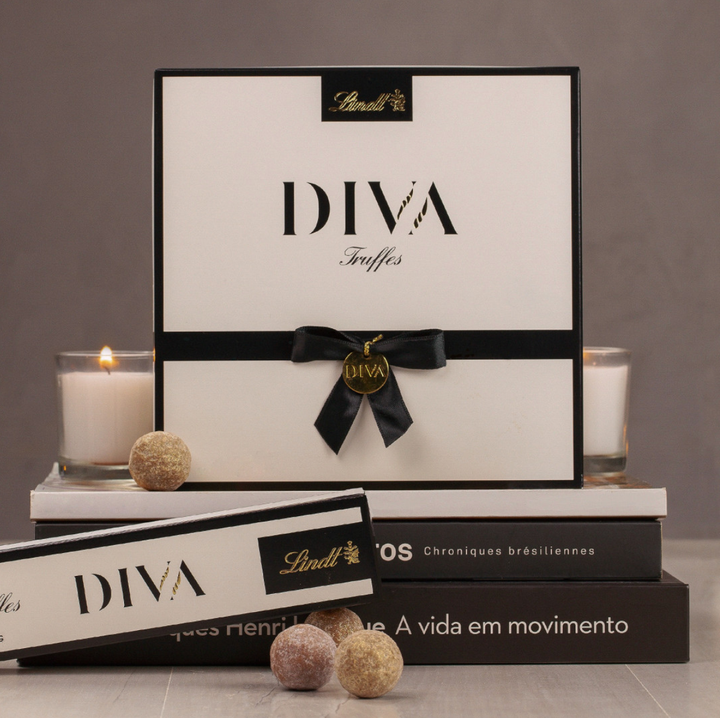 Bombons da linha DIVA, da Lindt, composta por trufas de sabores sofisticados, cobertas com pó dourado e em elegantes embalagens para presentear (a partir de R$ 29,90).