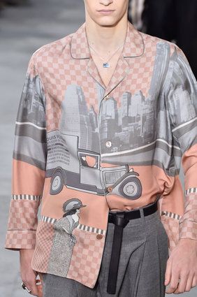 Louis Vuitton: Runway - Paris Fashion Week - Menswear F/W 2017-2018