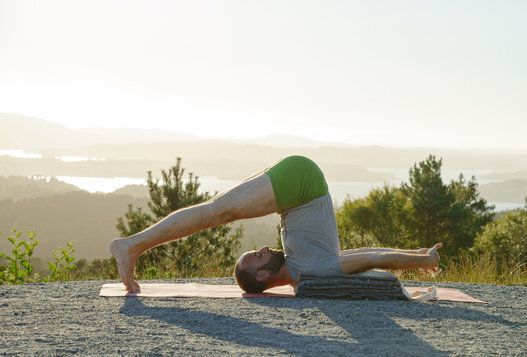 10 Positions De Yoga Qui Vous Aideront à Dormir Photos Huffpost Vivre 