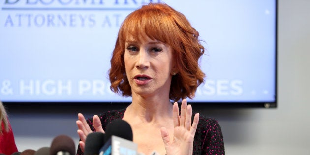 Kathy Griffin s'est rasée la tête en soutien à sa soeur ...