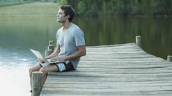 Comment réagir quand on part en vacances sans son