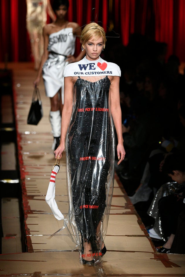 robe moschino 2018