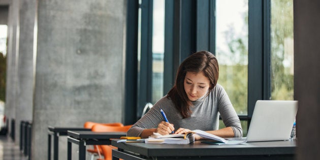 Vous voulez travailler dans votre domaine d'emploi après votre baccalauréat ou votre maîtrise?