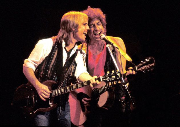 Tom Petty (à gauche) est mort le 2 octobre à l'âge de 66 ans. Bob Dylan à droite.
