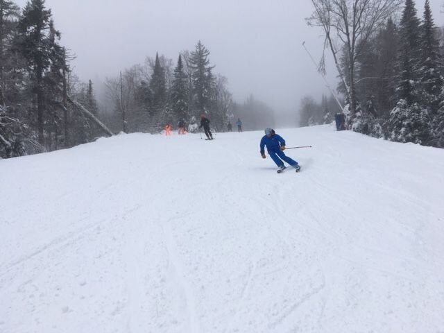 Conditions hivernales jeudi matin sur la P'tit Bonheur, versant Nord de Tremblant