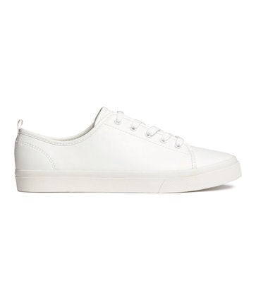 laver chaussures blanches toile