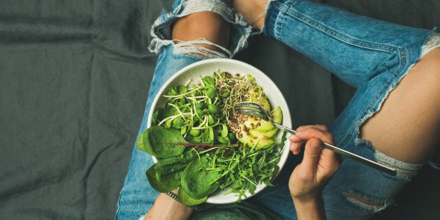 C'est à croire qu'il faut s'inscrire au doctorat en biochimie avant de se permettre de manger correctement.