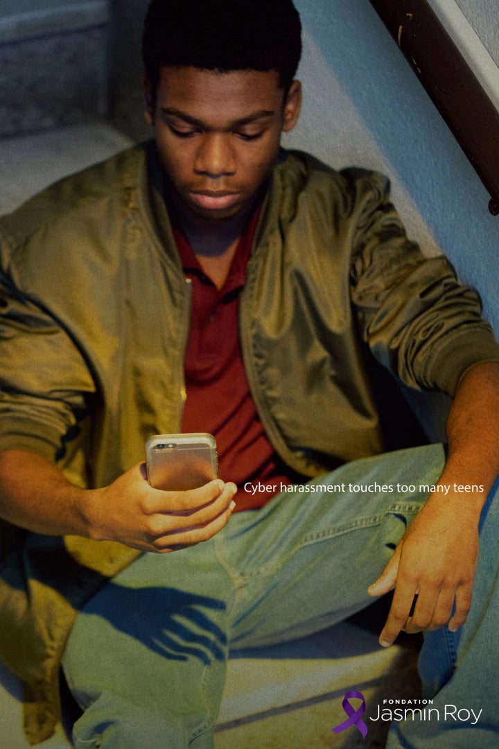 Cyber harassment touches too many teens (CNW Group/Fondation Jasmin Roy)