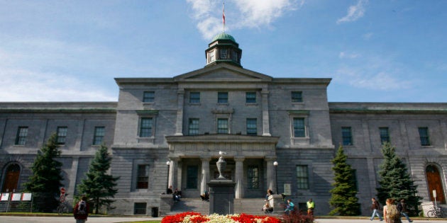 A general view of McGill University campus is seen in Montreal, October 2, 2009. REUTERS/Shaun Best (CANADA EDUCATION)