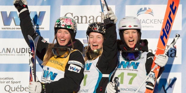 Les soeurs Dufour-Lapointe: Chloé, Justine et Maxime, à Val St-Côme en 2016.