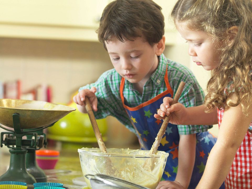 1. Impliquer les enfants dans la préparation des repas