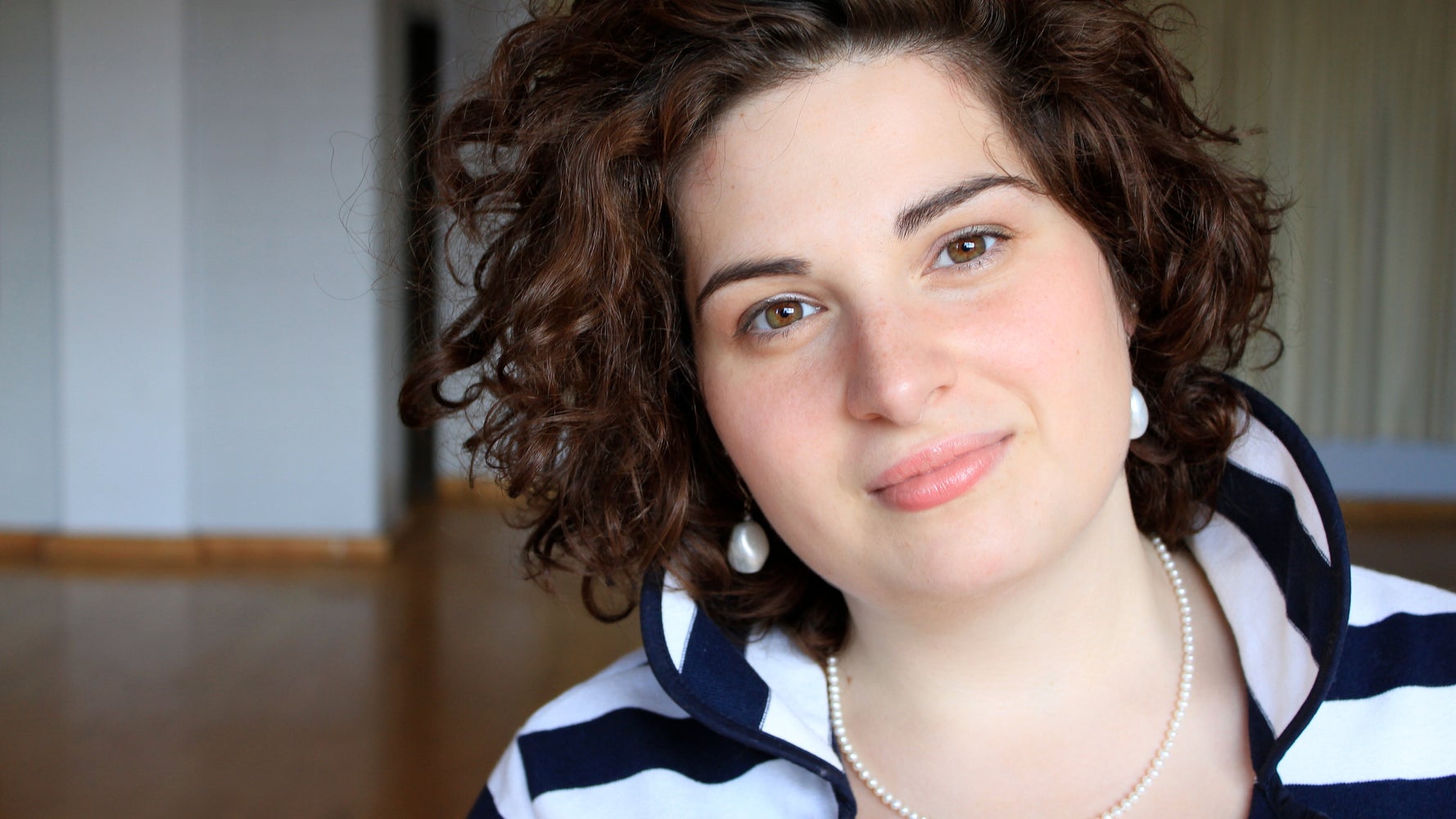 Films Et Séries Tv Avec Olivia Palacci Olivia Palacci, l'électron libre | HuffPost Divertissement