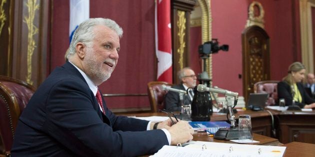 Le premier ministre Philippe Couillard lors de l'étude des crédits budgétaires à la Commission des institutions.