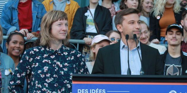 Catherine Dorion et Gabriel Nadeau-Dubois en ont fait l'annonce devant des élèves du Conservatoire d'art dramatique de Québec.