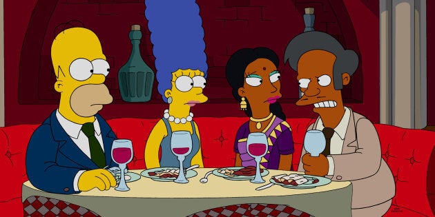 Avant de crier au racisme, à la discrimination et au colonialisme, certains auraient avantage à analyser l'essence de l'œuvre dans son ensemble. (Apu est le personnage situé à droite)