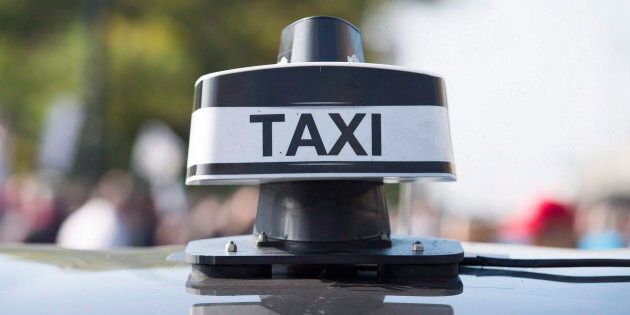 En plus de ce recours collectif, les taxis contestent également le projet pilote d'Uber.