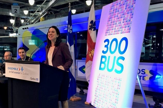 La mairesse de Montréal, Valérie Plante, lors de l'annonce de l'achat de 300 autobus supplémentaires en janvier 2018.