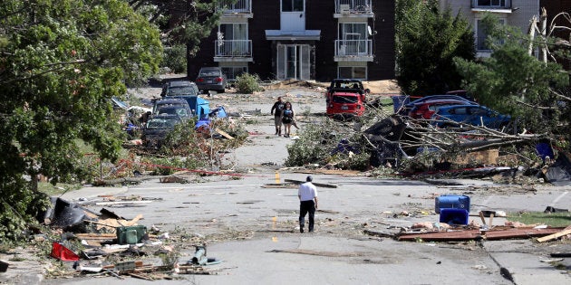 Les dégâts laissés par une tornade, le 22 septembre 2018, dans le secteur du Mont-Bleu à Gatineau.