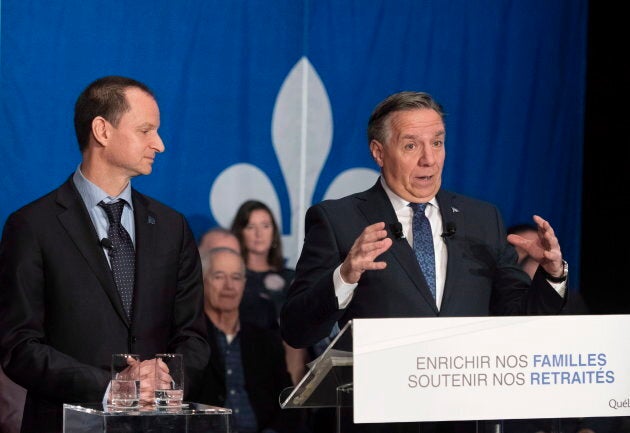 Le premier ministre François Legault en compagnie de son ministre des Finances, Éric Girard.