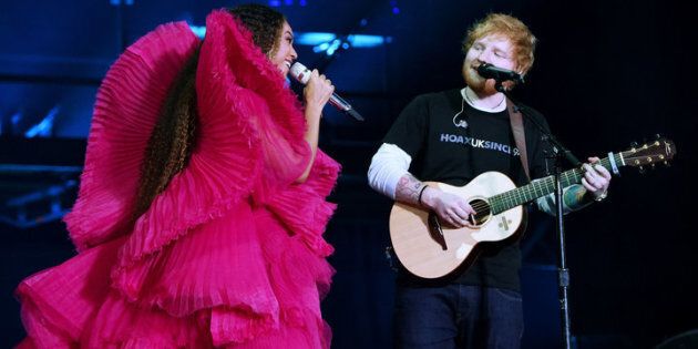 Beyoncé et Ed Sheeran sur la scène du Global Citizen Festival, le 2 décembre 2018 à Johannesburg en Afrique du Sud.