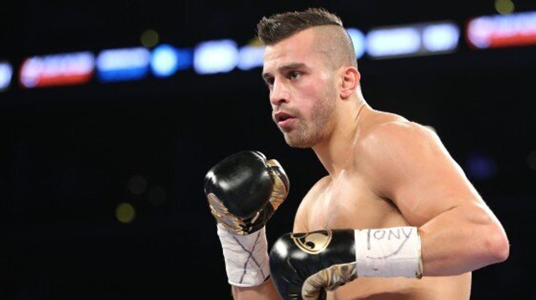 david-lemieux-ne-fait-pas-le-poids-et-le-combat-est-annul-huffpost