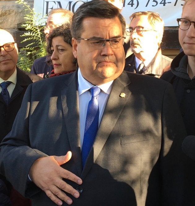 L'ex-maire de Montréal Denis Coderre, lors d'une annonce électorale dans le Plateau-Mont-Royal, en 2017.