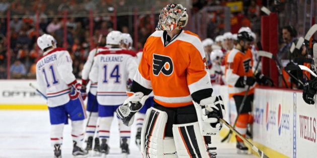 PHILADELPHIA, PA - FEBRUARY 02: Goalie Steve Mason #35 of the Philadelphia Flyers looks on after allowing a goal to Andrei Markov #79 of the Montreal Canadiens during the first period at Wells Fargo Center on February 2, 2016 in Philadelphia, Pennsylvania. (Photo by Patrick Smith/Getty Images)