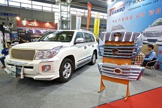 Exposition pièces et accessoires autos de Shenzhen 2015 (Chine)