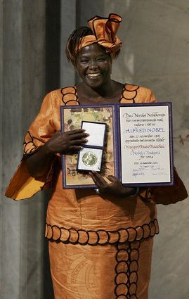 2004 - Wangari Muta Maathai (Kenya)