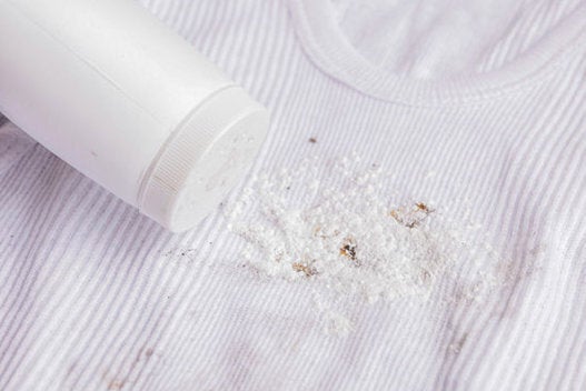 9 Problemes Beaute Resolus Facilement Avec De La Poudre Pour Bebes Huffpost Quebec Vivre 9 Problemes Beaute Resolus Facilement Avec De La Poudre Pour Bebes Huffpost Quebec Vivre