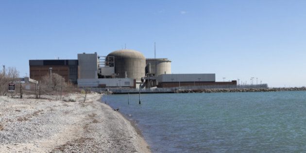 'A nuclear power station located in Pickering,30 kilometers of Toronto,Ontario, Canada.'