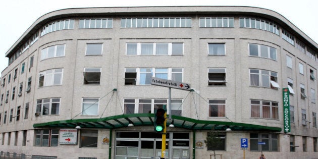 MILAN, ITALY - AUGUST 06: A general view of the Hospital Fatebenefratelli on August 06, 2008 in Milan, Italy. (Photo by Vittorio Zunino Celotto/Getty Images)