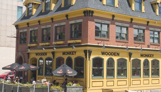 <strong>Halifax, Nouvelle-Écosse – <a href="http://www.thewoodenmonkey.ca/gallery/" target="_hplink" role="link" class=" js-entry-link cet-external-link" data-vars-item-name="Wooden Monkey" data-vars-item-type="text" data-vars-unit-name="5ccd30a1e4b01dd8db4ebe81" data-vars-unit-type="buzz_body" data-vars-target-content-id="http://www.thewoodenmonkey.ca/gallery/" data-vars-target-content-type="url" data-vars-type="web_external_link" data-vars-subunit-name="before_you_go_slideshow" data-vars-subunit-type="component" data-vars-position-in-subunit="4">Wooden Monkey</a></strong>