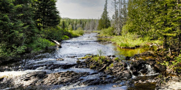 Parc national du Lac-Temiscouata (National Park) is the latest addition to the Parcs nationaux du Quebec network, is set in Bas-Saint-Laurent in the regional county municipality of Témiscouata. Lac Temiscouata, this territory has remarkable natural assets and exceptional archaeological wealth.
