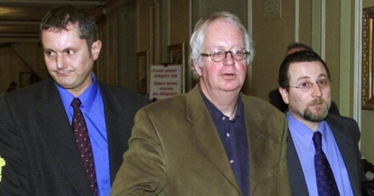 Le journaliste Michel Auger reçoit le Prix Couronnement de carrière