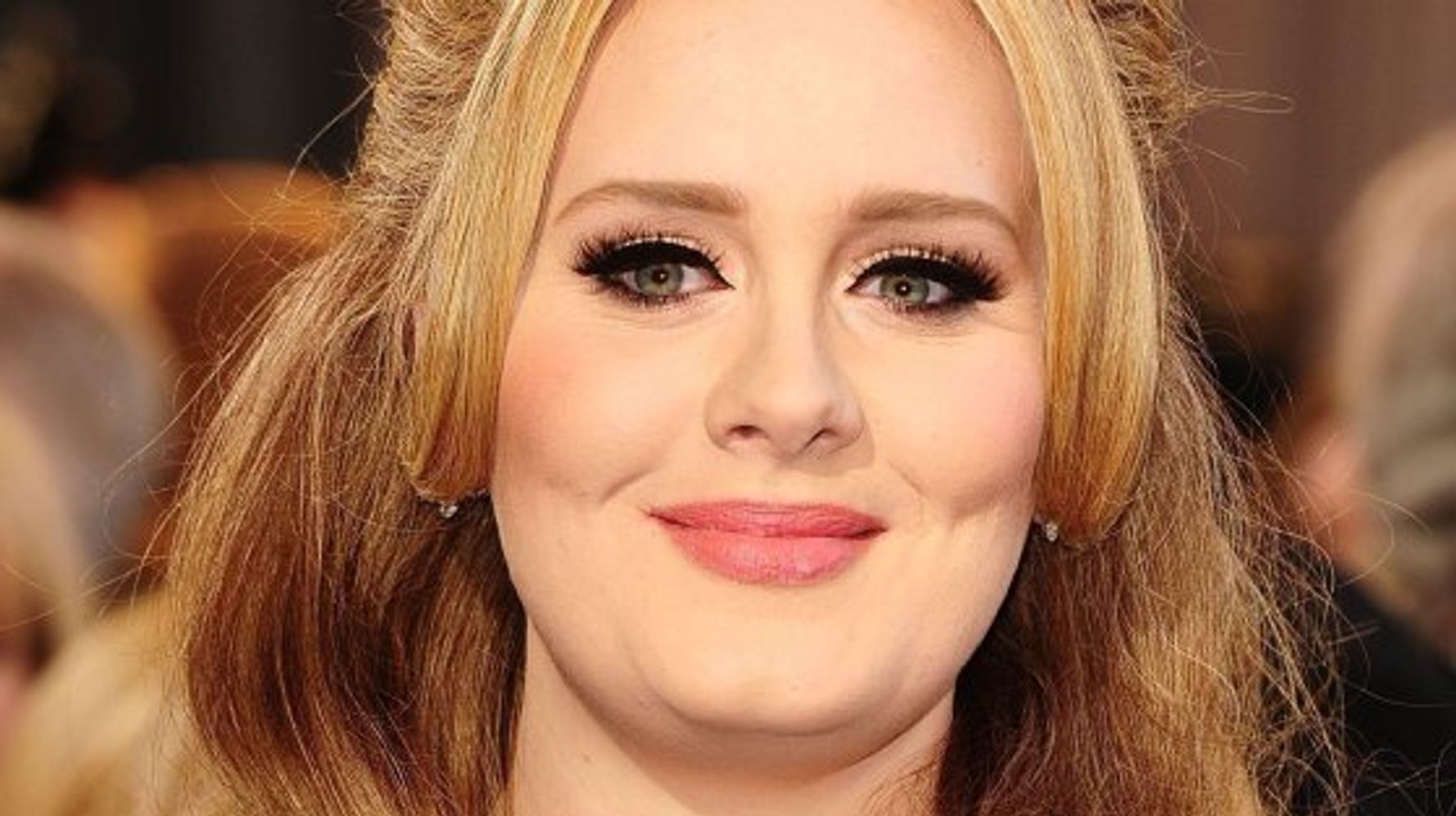 Adele annonce une tournée (VIDÉO) HuffPost Québec Divertissement