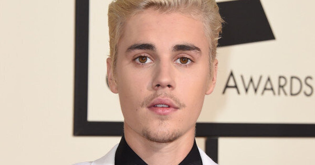 Justin Bieber change une fois de plus de coupe de cheveux (PHOTOS