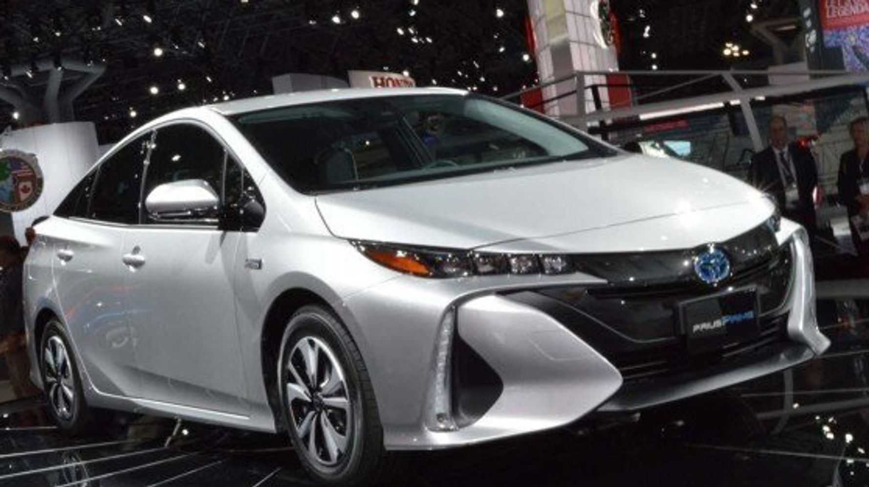 Toyota fait place à nouvelle Prius branchable au salon de NewYork