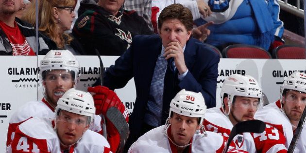 GLENDALE, AZ - FEBRUARY 07: Head coach Mike Babcock of the Detroit Red Wings on the bench during the NHL game against the Arizona Coyotes at Gila River Arena on February 7, 2015 in Glendale, Arizona. The Red Wings defeated the Coyotes 3-1. (Photo by Christian Petersen/Getty Images)