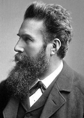 1901 : Wilhelm Röntgen