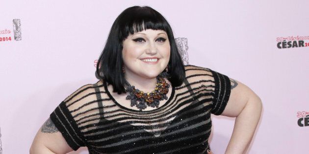 American singer and songwriter Beth Ditto arrives at the 39th French Cesar Awards Ceremony, in Paris, Friday Feb. 28, 2014. This annual ceremony is presented by the French Academy of Cinema Arts and Techniques. (AP Photo/Lionel Cironneau)