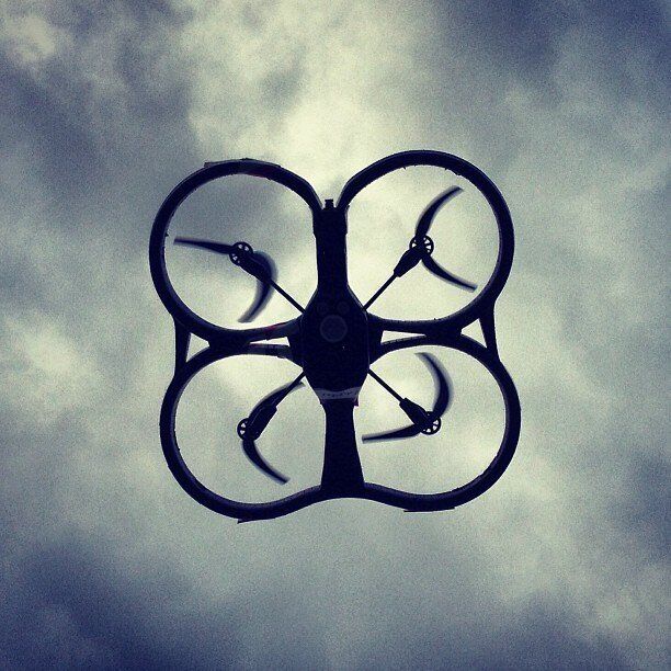 Drone flottant