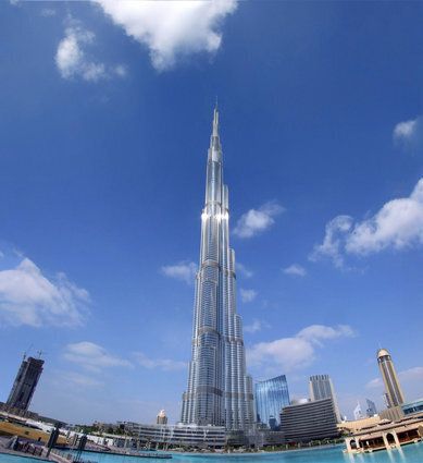 1) Burj Khalifa