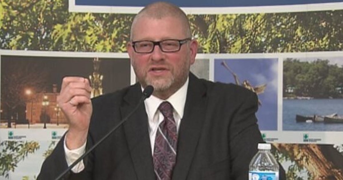 Sylvain Juneau, nouveau maire de SaintAugustindeDesmaures HuffPost