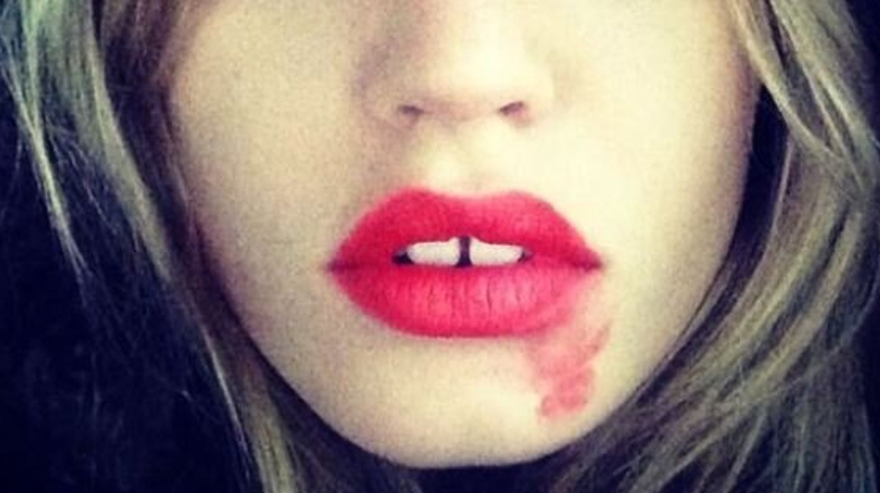 Image libre: Fashion, oeil, soleil, femme, brune, visage, portrait, joli,  maquillage, rouge à lèvres, image size:1778x997