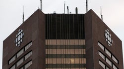 Ultimatum aux sans-bras-de-distance du conseil d'ingérence de la broadcast