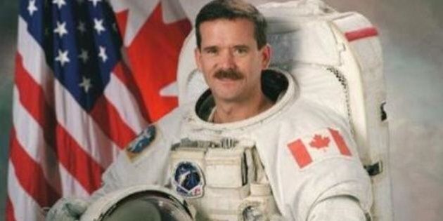 Canadian astronaut Chris Hadfield is heading up a NASA team to explore the ocean floor in project NEEMO.