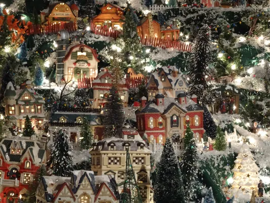 Découvrez ce village de Noël miniature exceptionnel (PHOTOS)