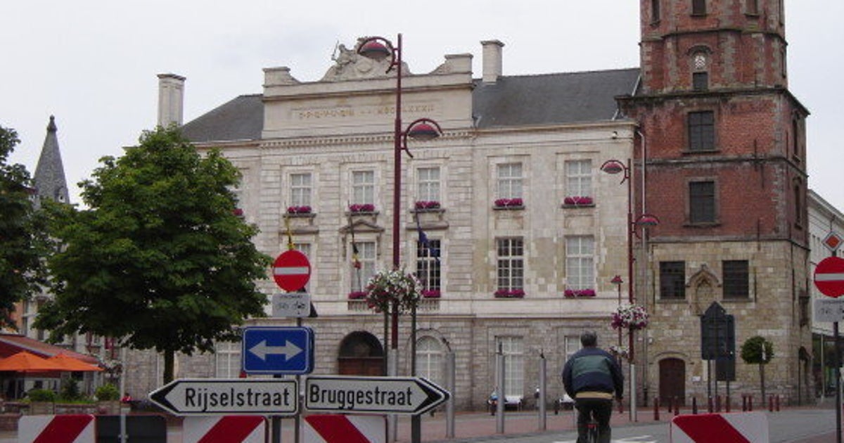 Belgique une ville flamande interdit le français dans sa mairie et le remplace par des Belgique une ville flamande interdit le français dans sa mairie et le remplace par des